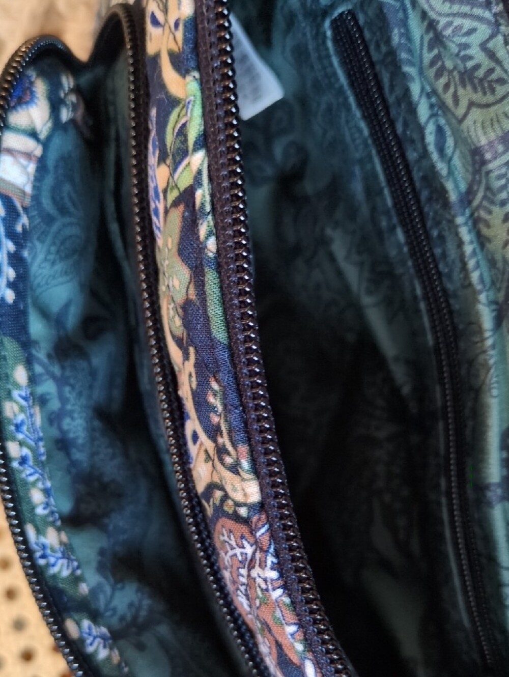 Vera Bradley Teal and Blue Paisley Crossbody Bag - Picture 5 of 7